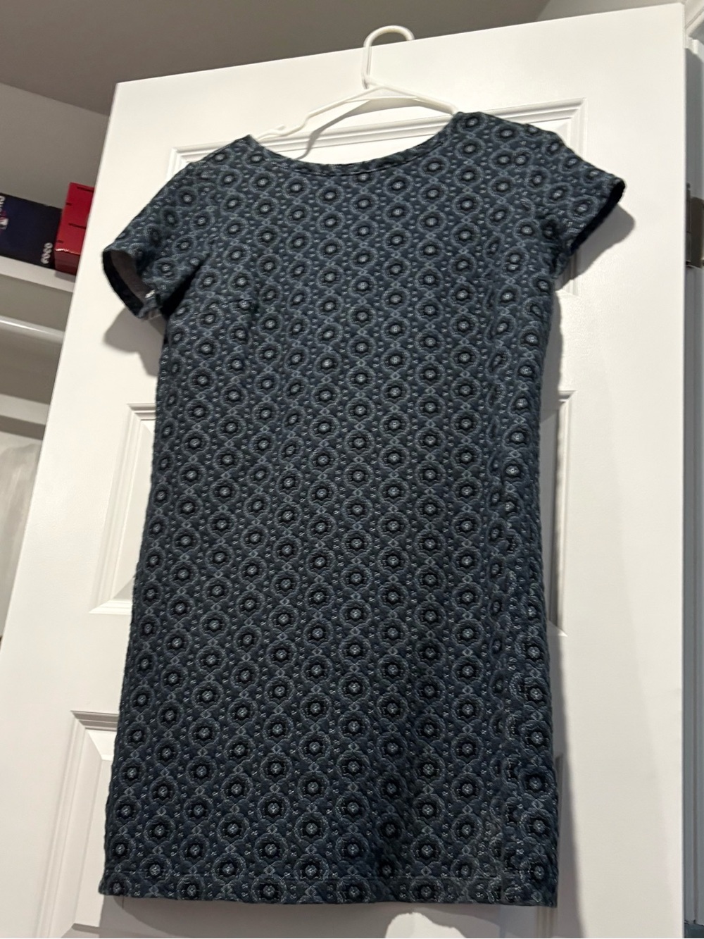 LOFT Navy Patterned Short-Sleeve Shift Dress
